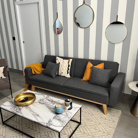 Apartamentos La Chimenea เมรีดา ภายนอก รูปภาพ