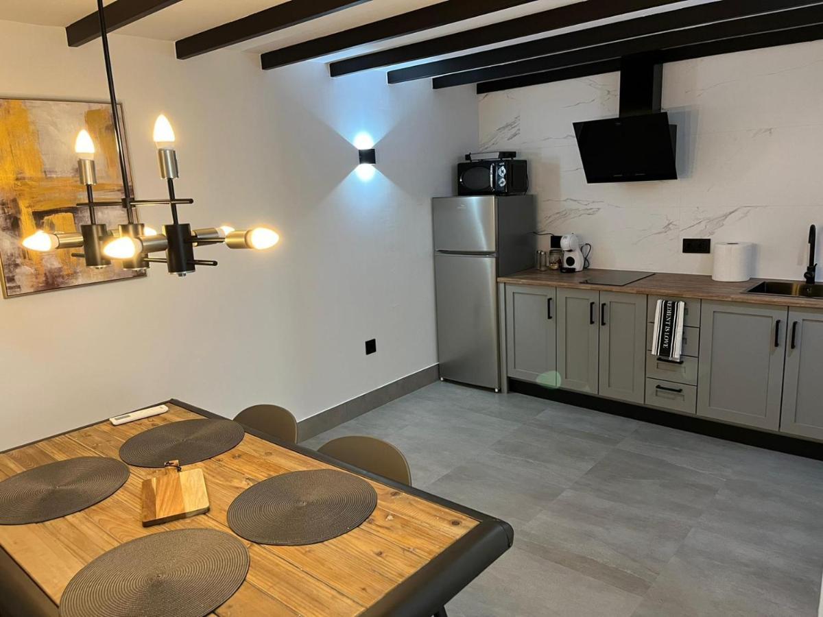 Apartamentos La Chimenea เมรีดา ภายนอก รูปภาพ